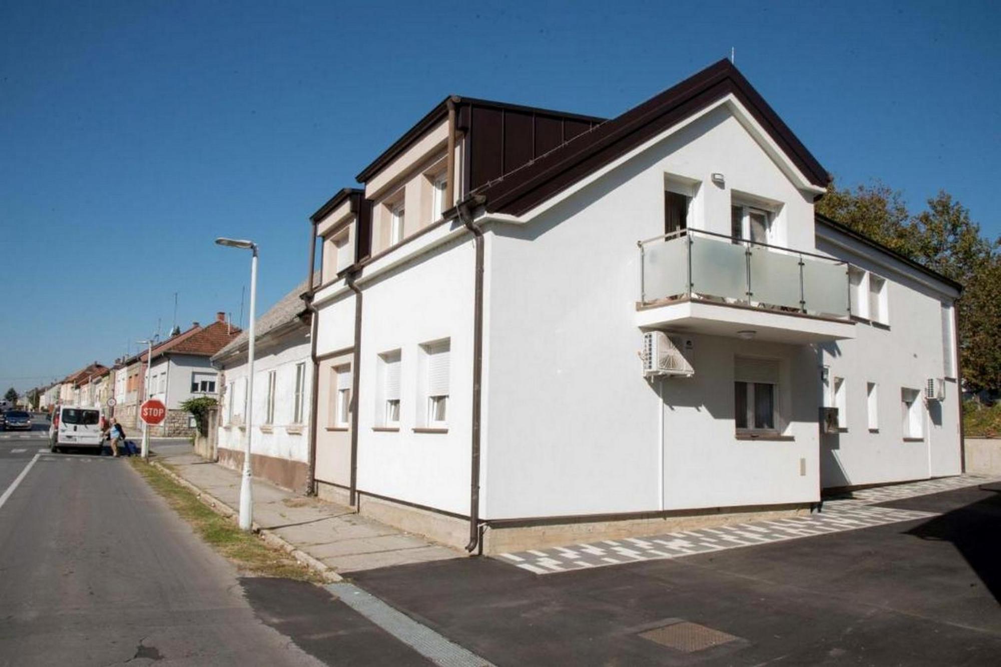 Apartmani Oaza Daruvar Bilik gambar